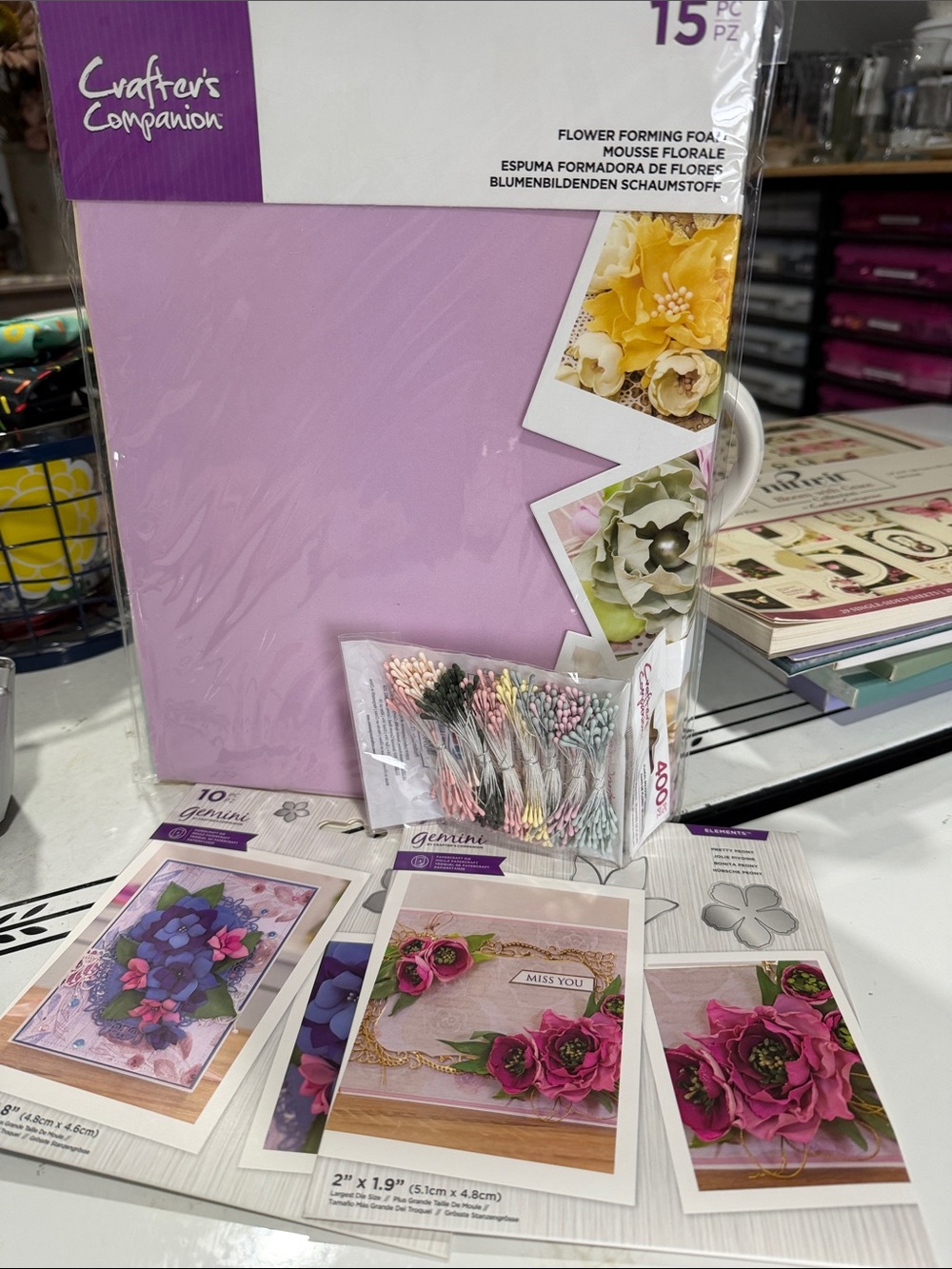 Crafters Companion Flower Forming Foam, Floral Dies & Flower Stamens